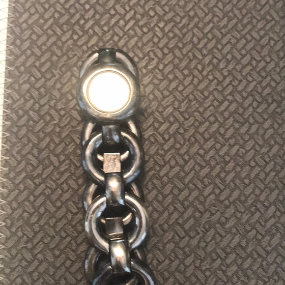 Watch - Picture 2 of 4